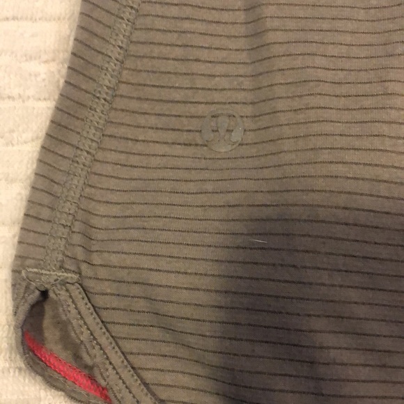 Lululemon tank - Picture 3 of 3